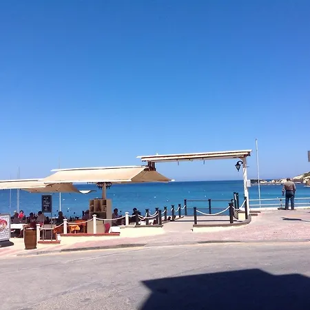 شقة Sea Front Studio *